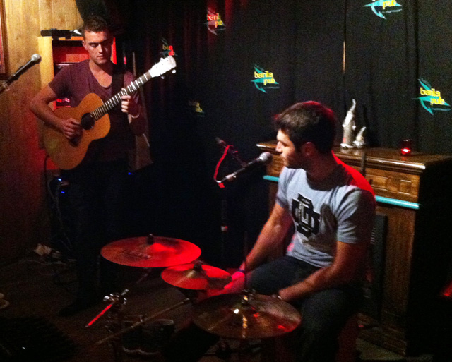 Ryan Keen (guitar) and Lee Levent (percussion) at Barila pub, Alta.